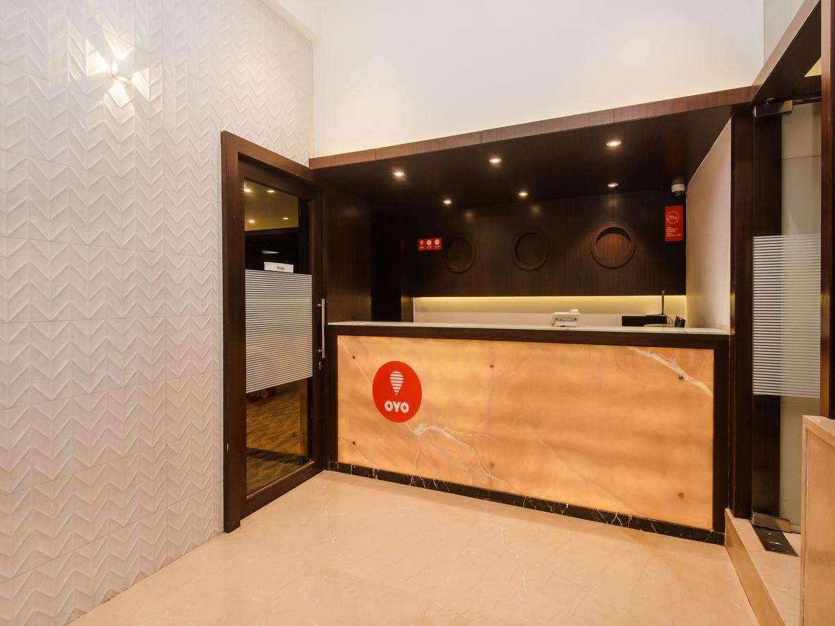 Oyo 13089 Hotel Gold Crest Нави Мумбаи Экстерьер фото